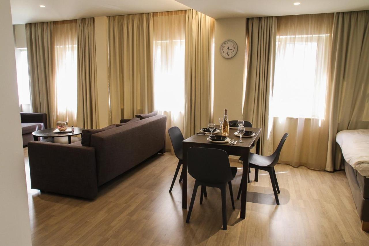 Pallados Suites Athen Exterior foto