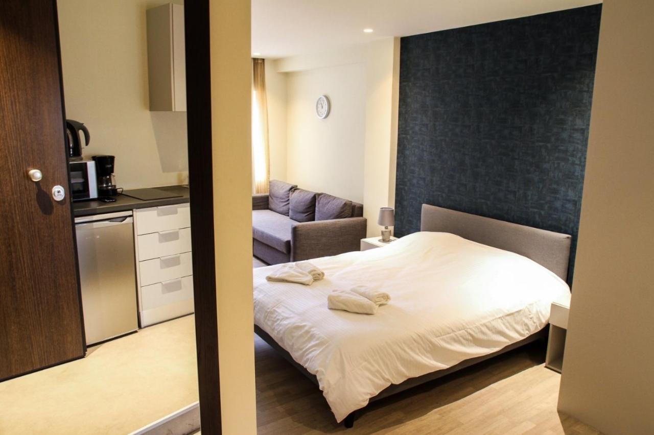 Pallados Suites Athen Exterior foto